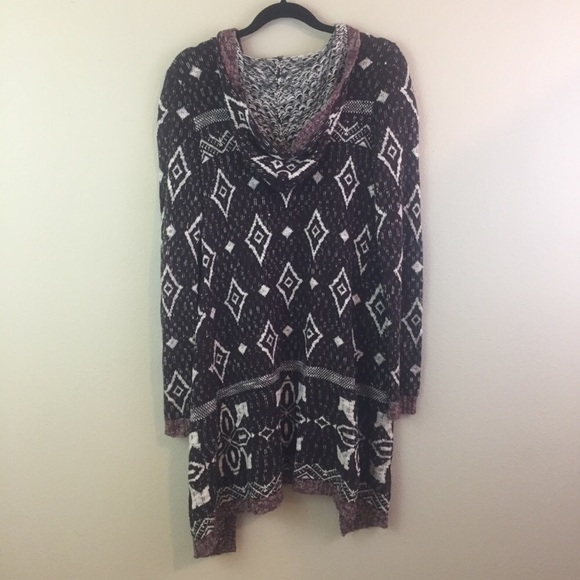 Maurice’s Cardigan - Picture 4 of 5